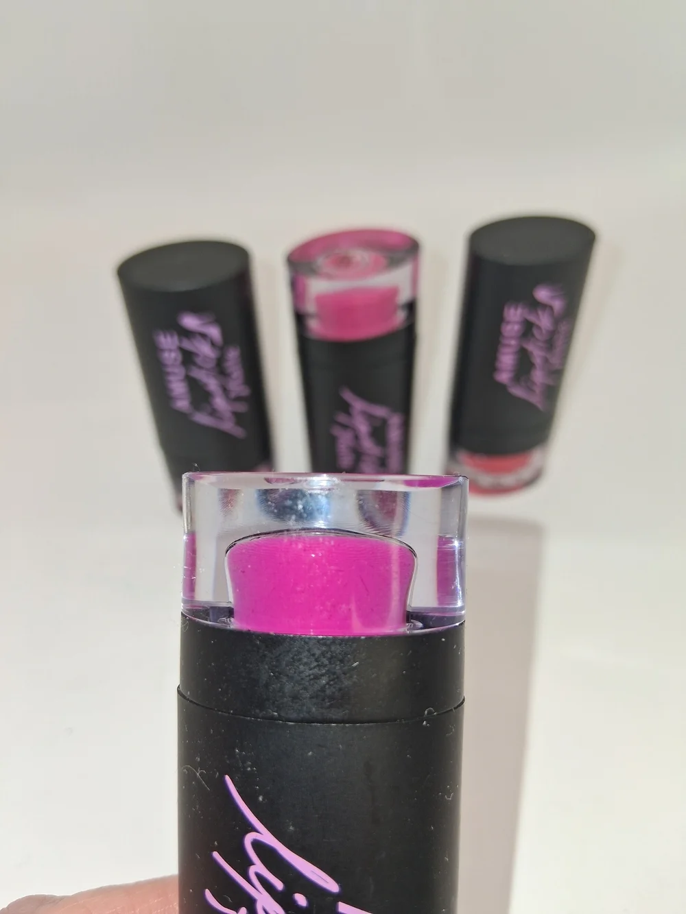 Muse Matte Lipstick Set — Bright Pink & Rose Tones
